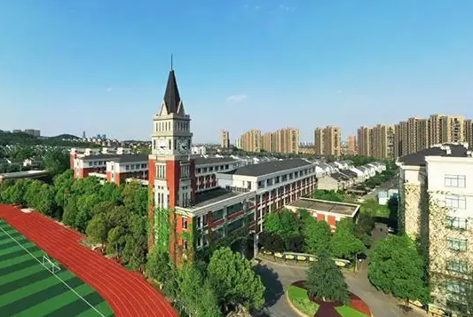 杭州英特外国语学校2023入学考试考什么？